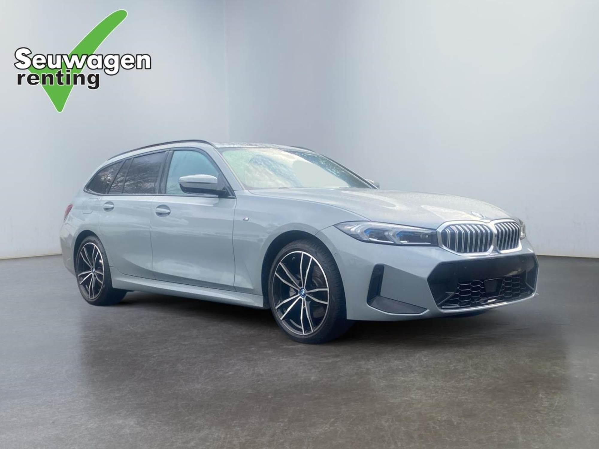 BMW 330e plug-in hybrid XDRIVE