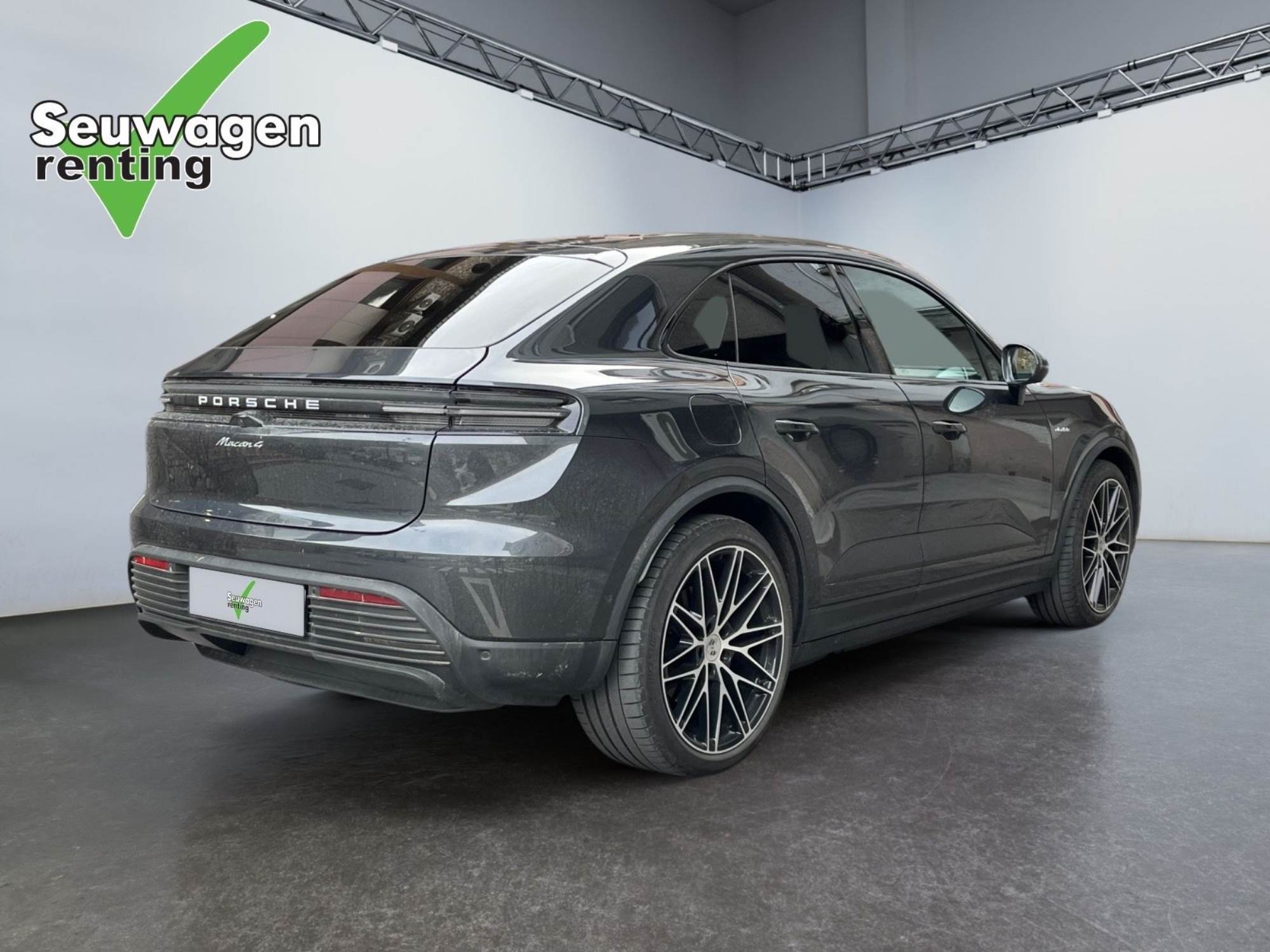 Porsche Macan S ELECTRIC