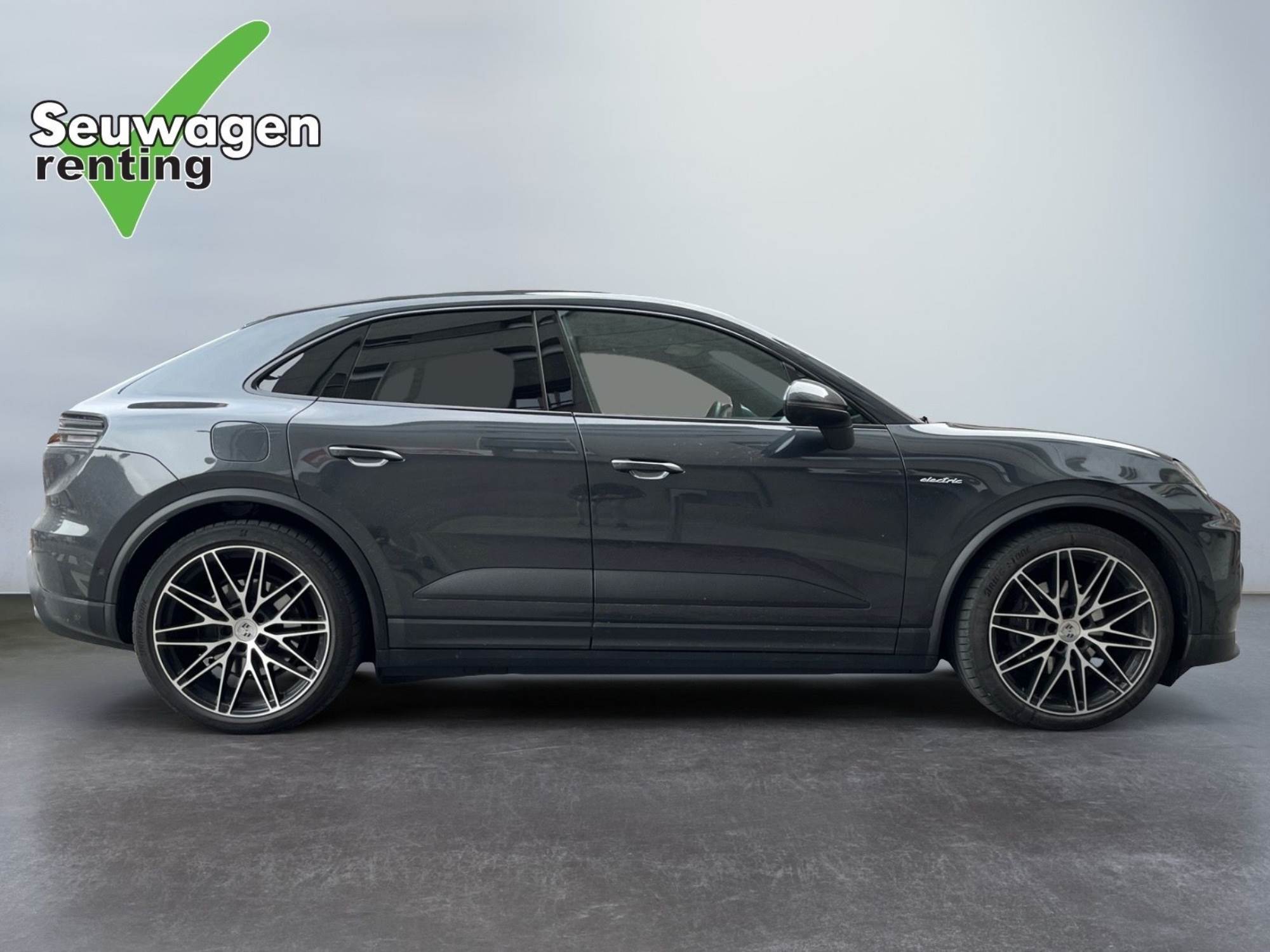 Porsche Macan S ELECTRIC