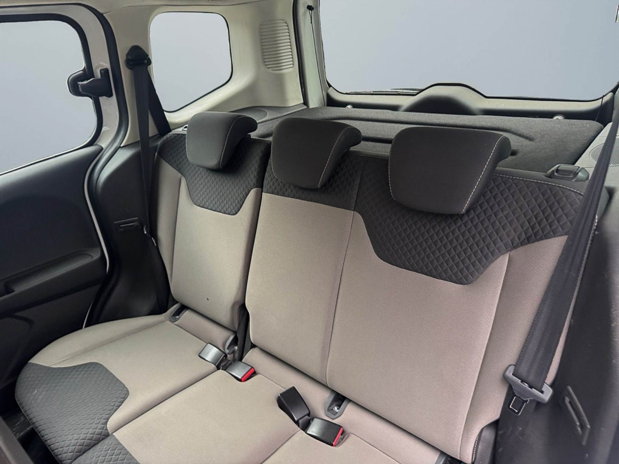 Ford Tourneo Courier 