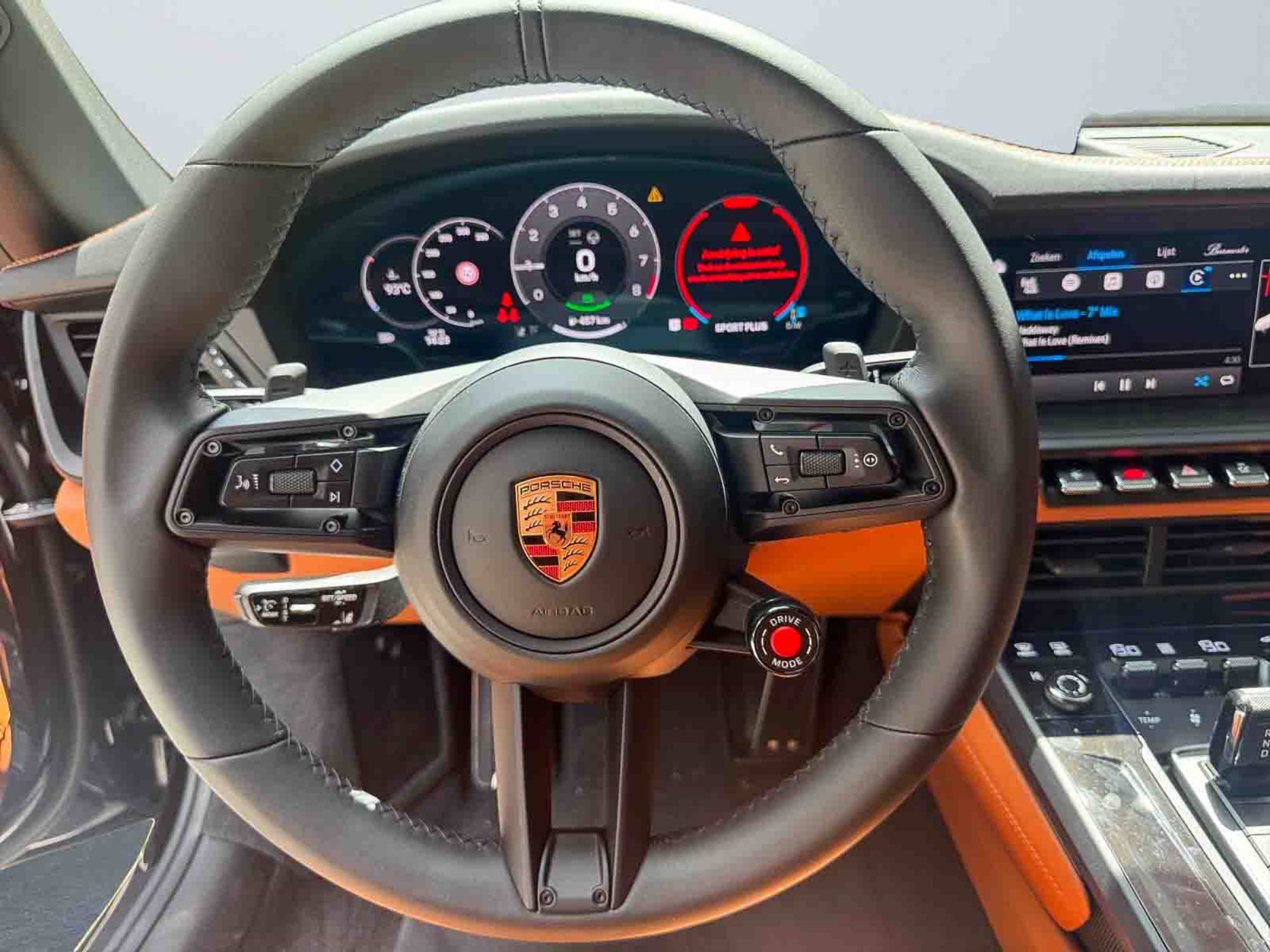 Porsche 911 - 991 Carrera 4 GTS 