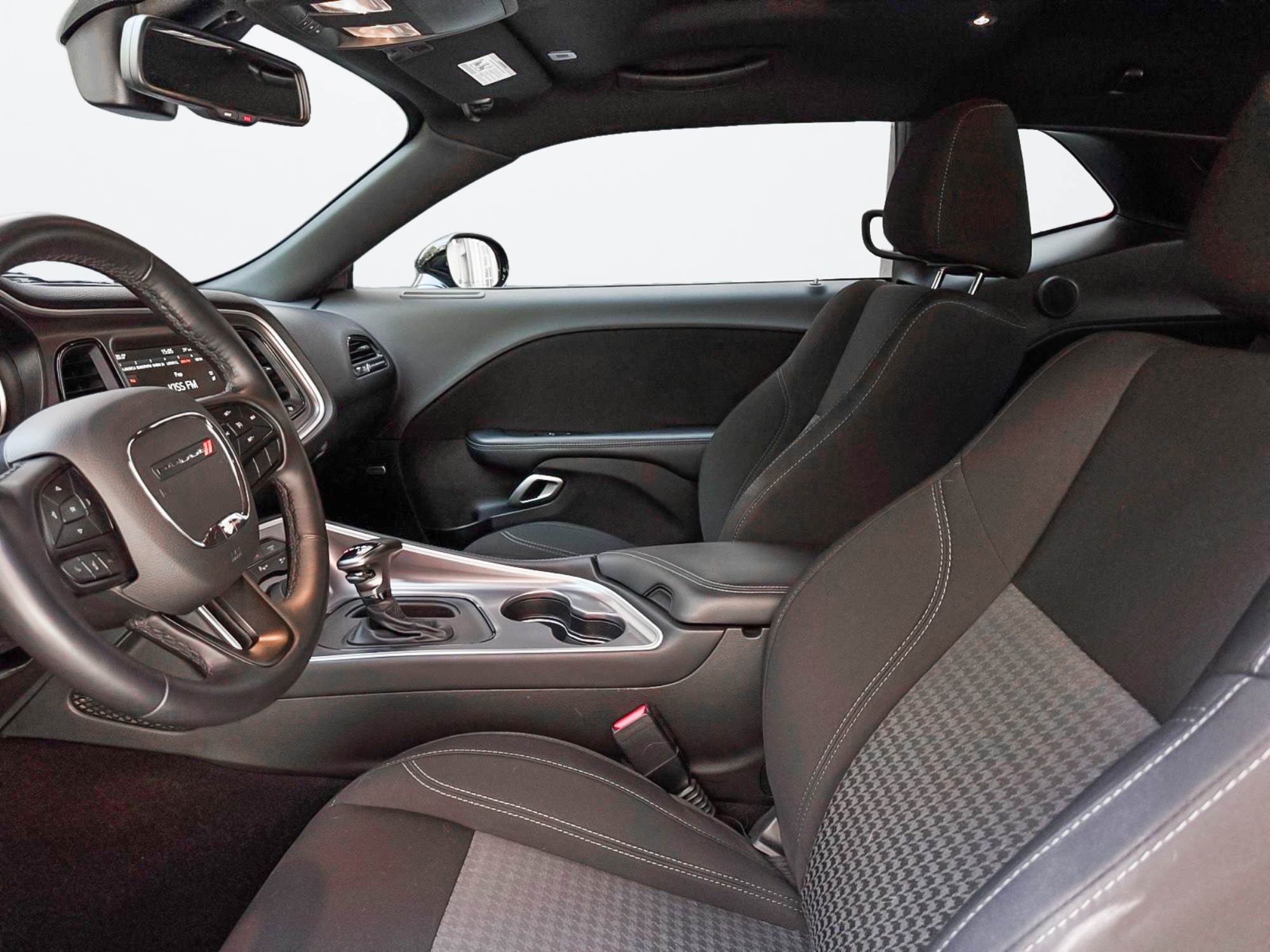 Dodge Challenger SXT