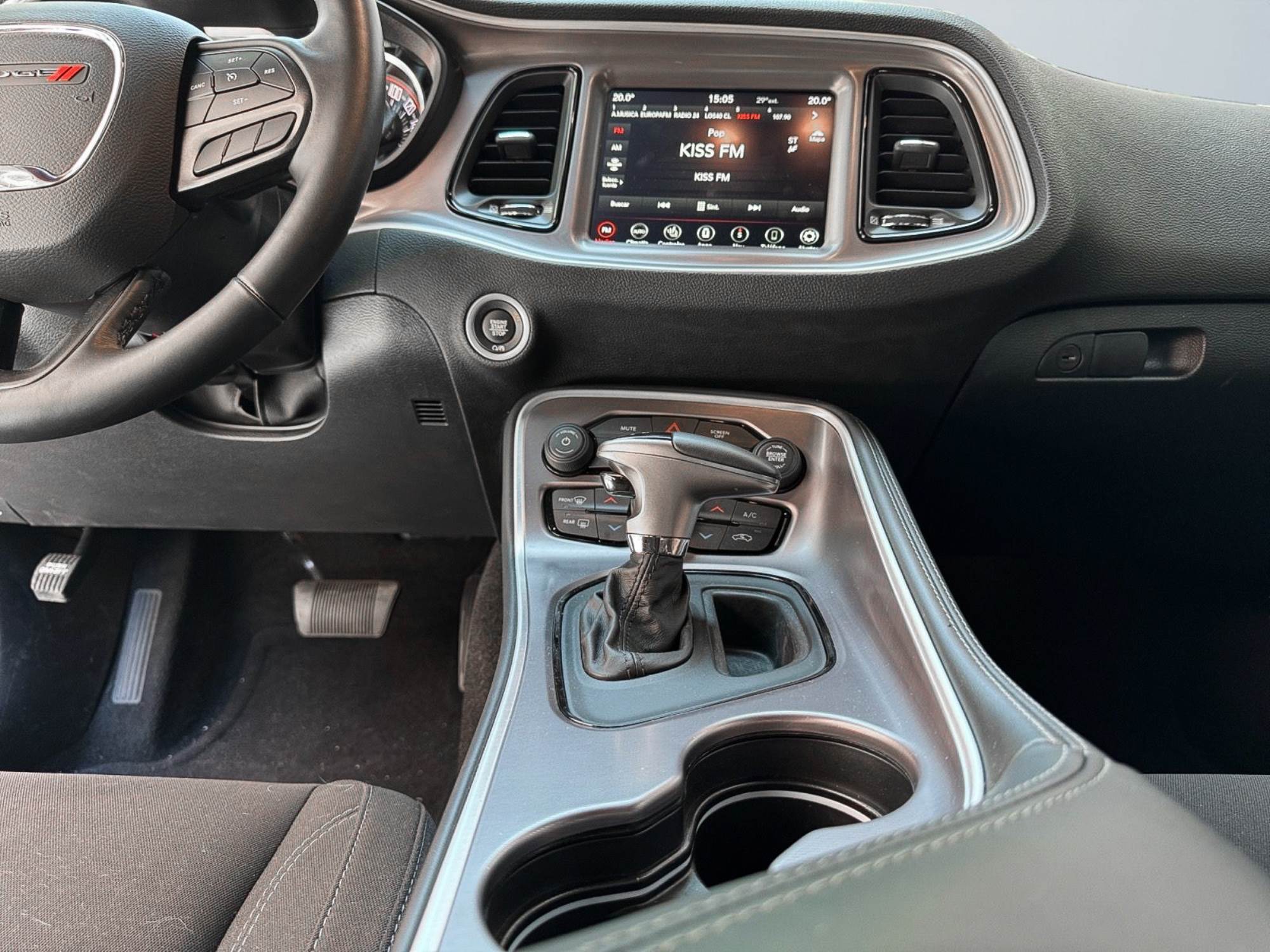 Dodge Challenger SXT