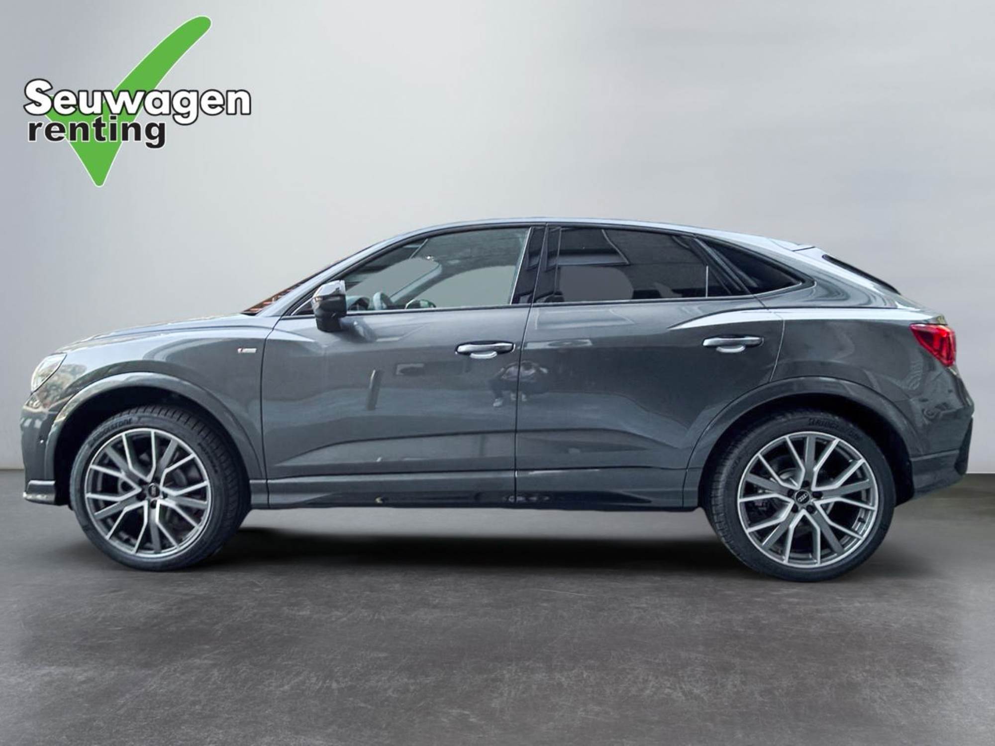 Audi Q3 Sportback black limited 40 TFSI