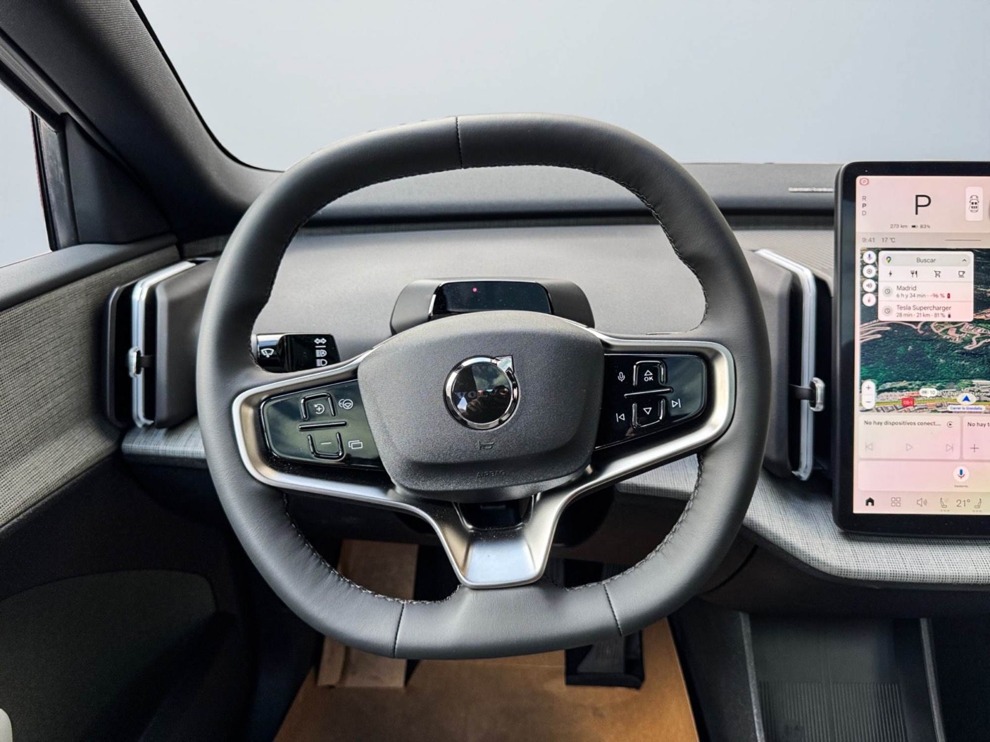 Volvo EX30 CC 248 CV NOU