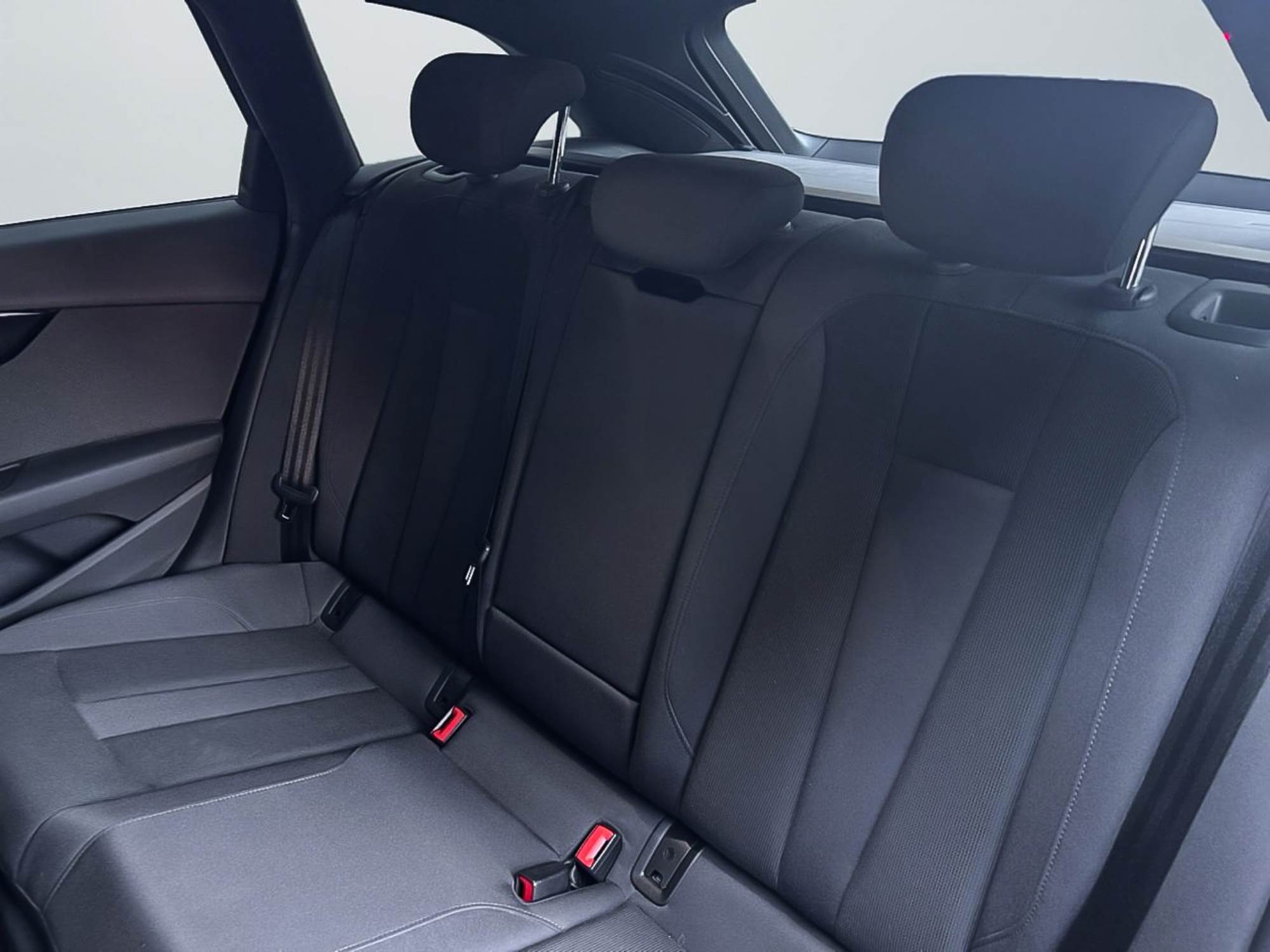 Audi A4 Avant Híbrid gasolina