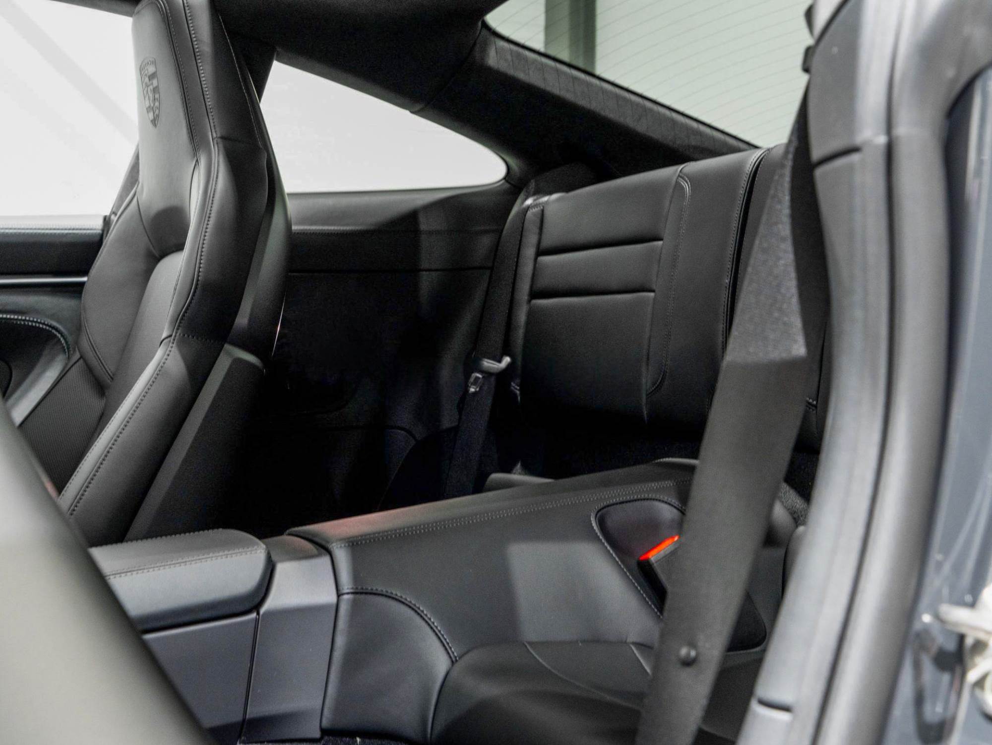 Porsche 911 992.2 4 GTS