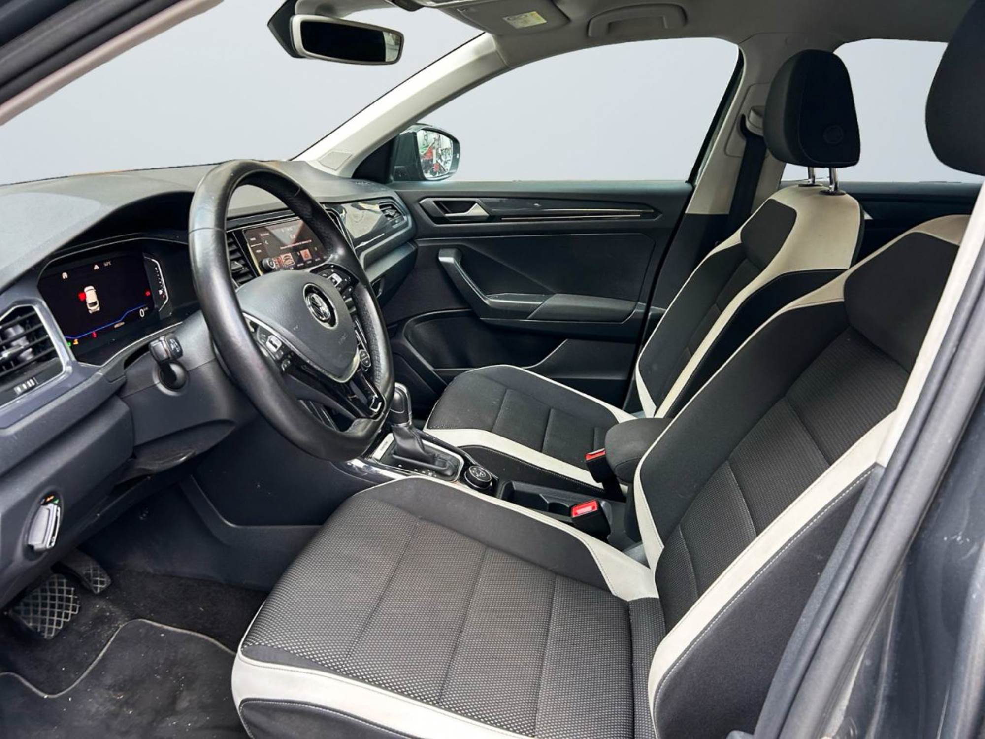 Volkswagen T-Roc 149 cv 4Motion