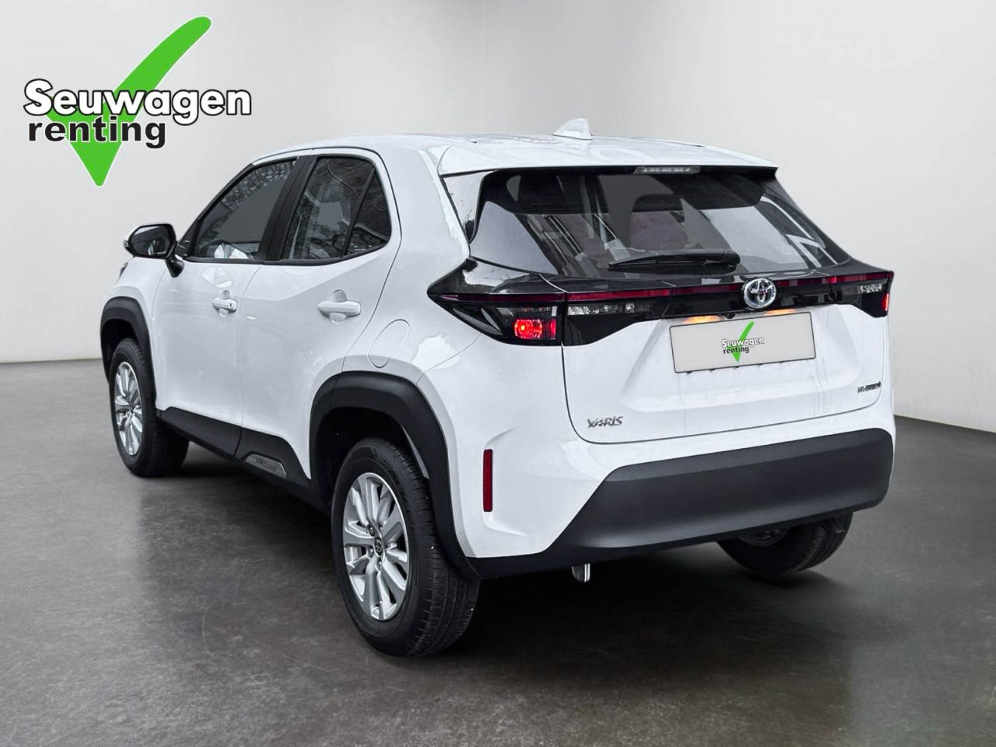 Toyota YARIS CROSS 4x4