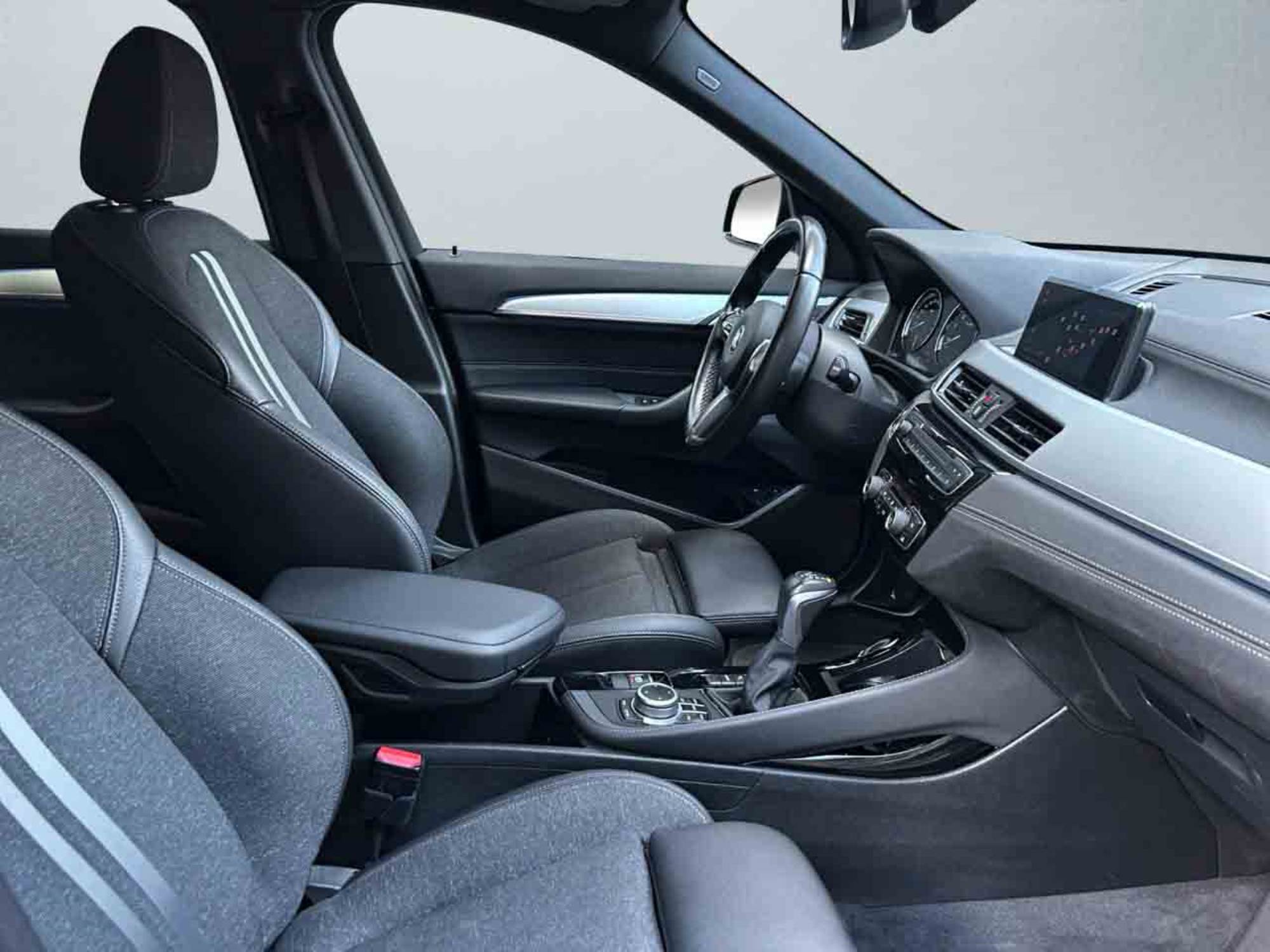 BMW X1 Xdrive 25e 220 CV