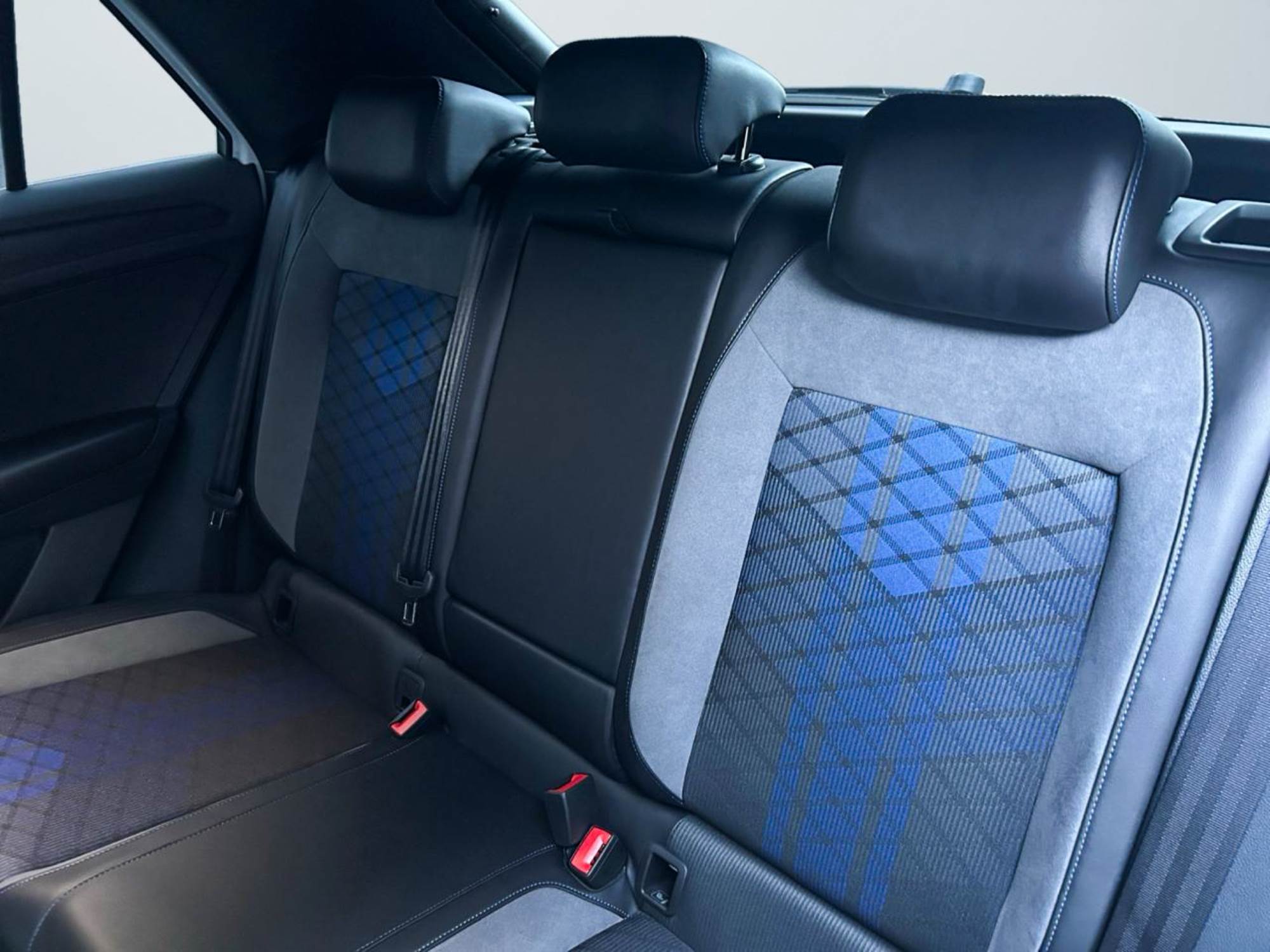 Volkswagen T-Roc R 300 CV 4motion