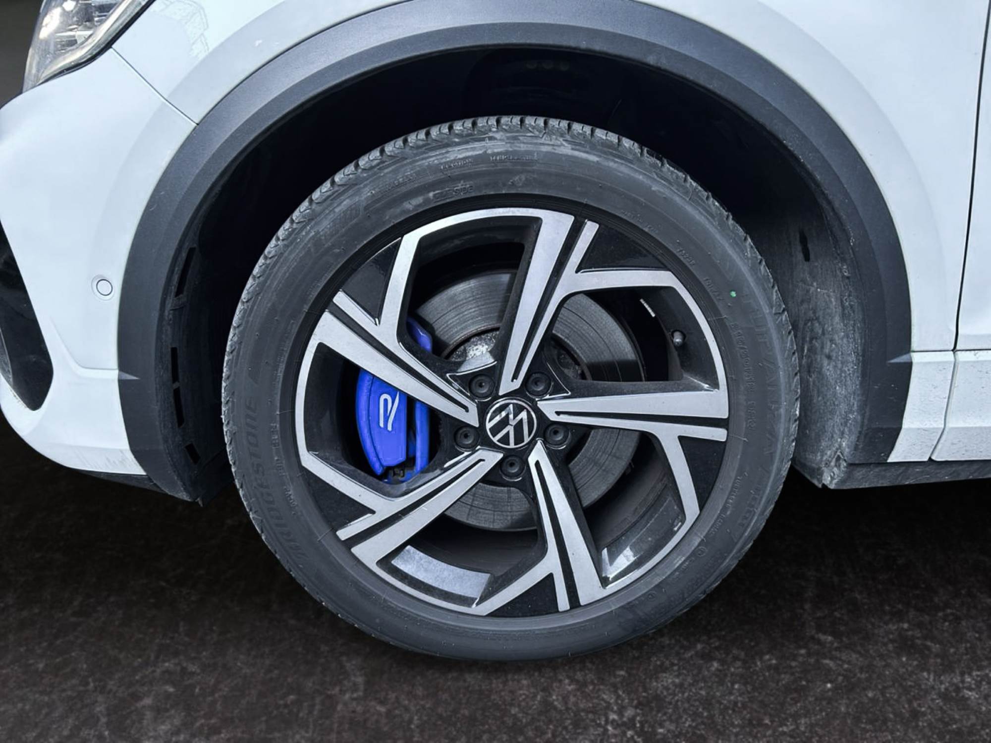 Volkswagen T-Roc R 300 CV 4motion