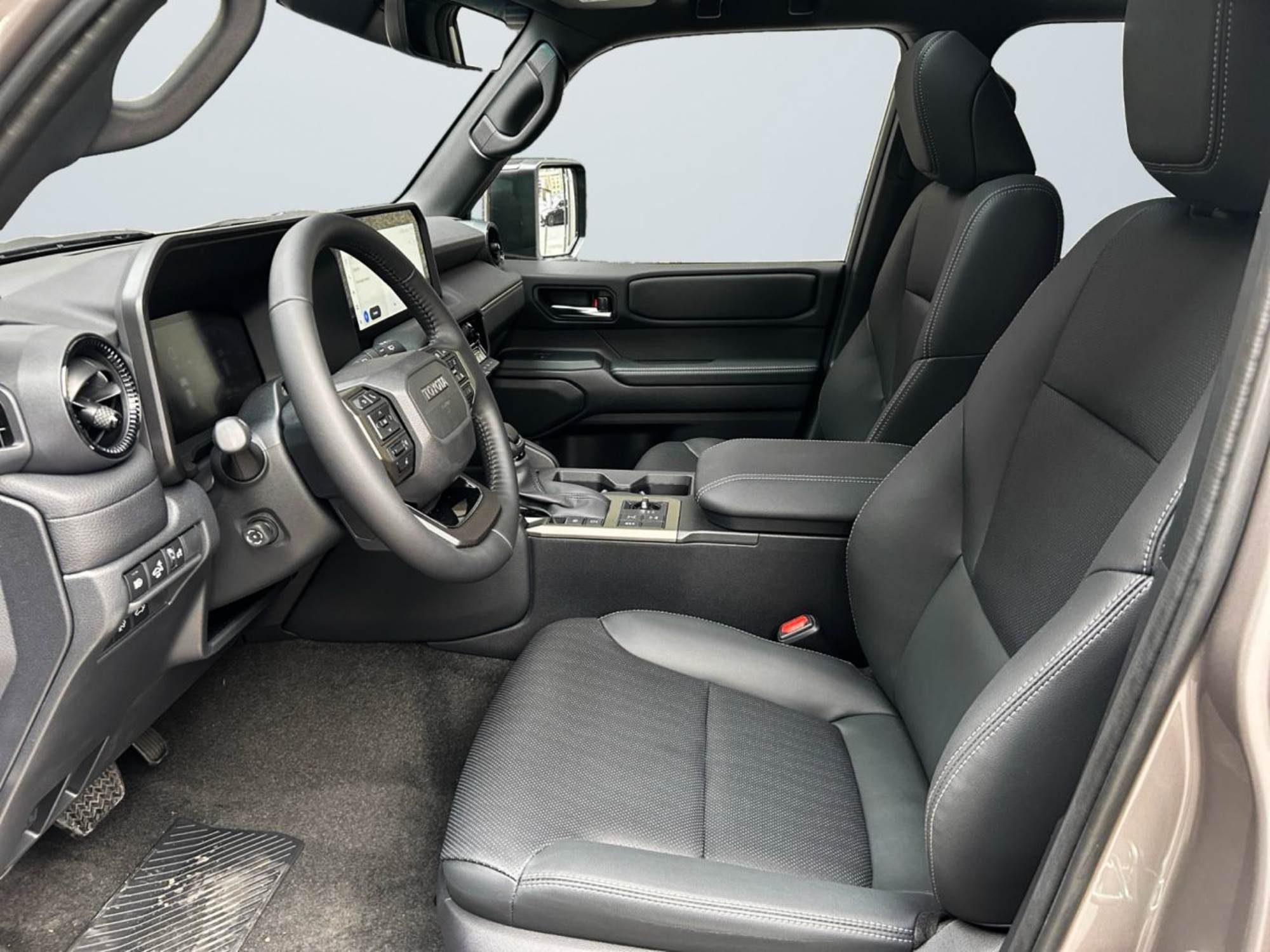 Toyota Land Cruiser 250 UX