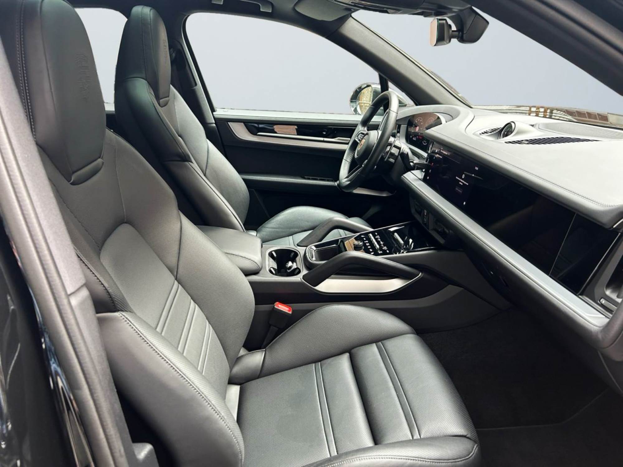 Porsche Cayenne Coupé e-Hybrid 470 CV