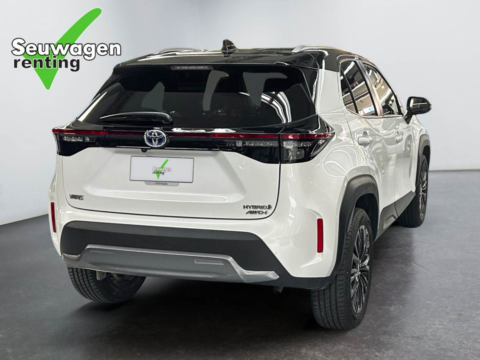 Toyota YARIS CROSS Hybrid AWD-i