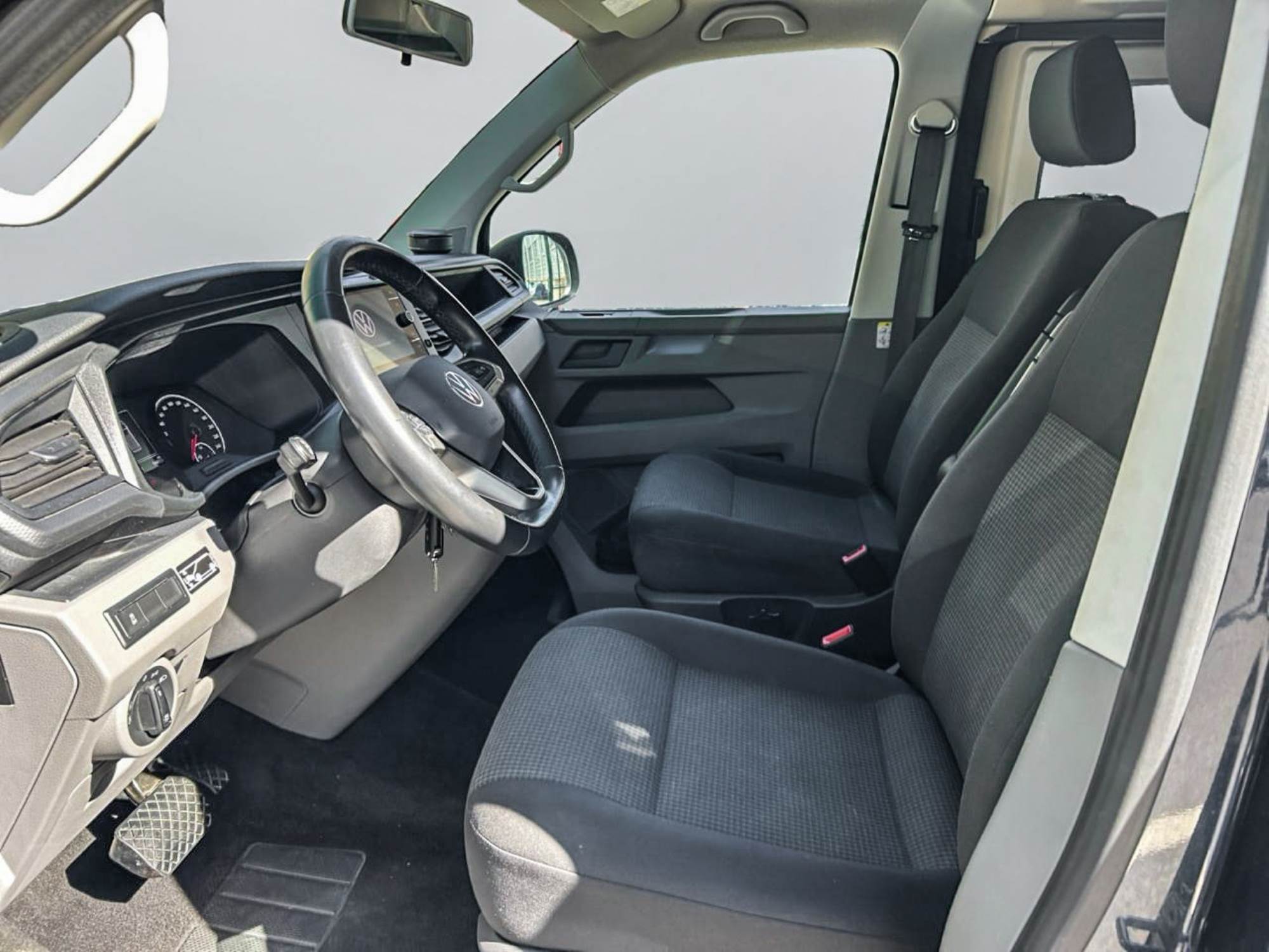 Volkswagen Transporter T6 Westfalia Club Joker