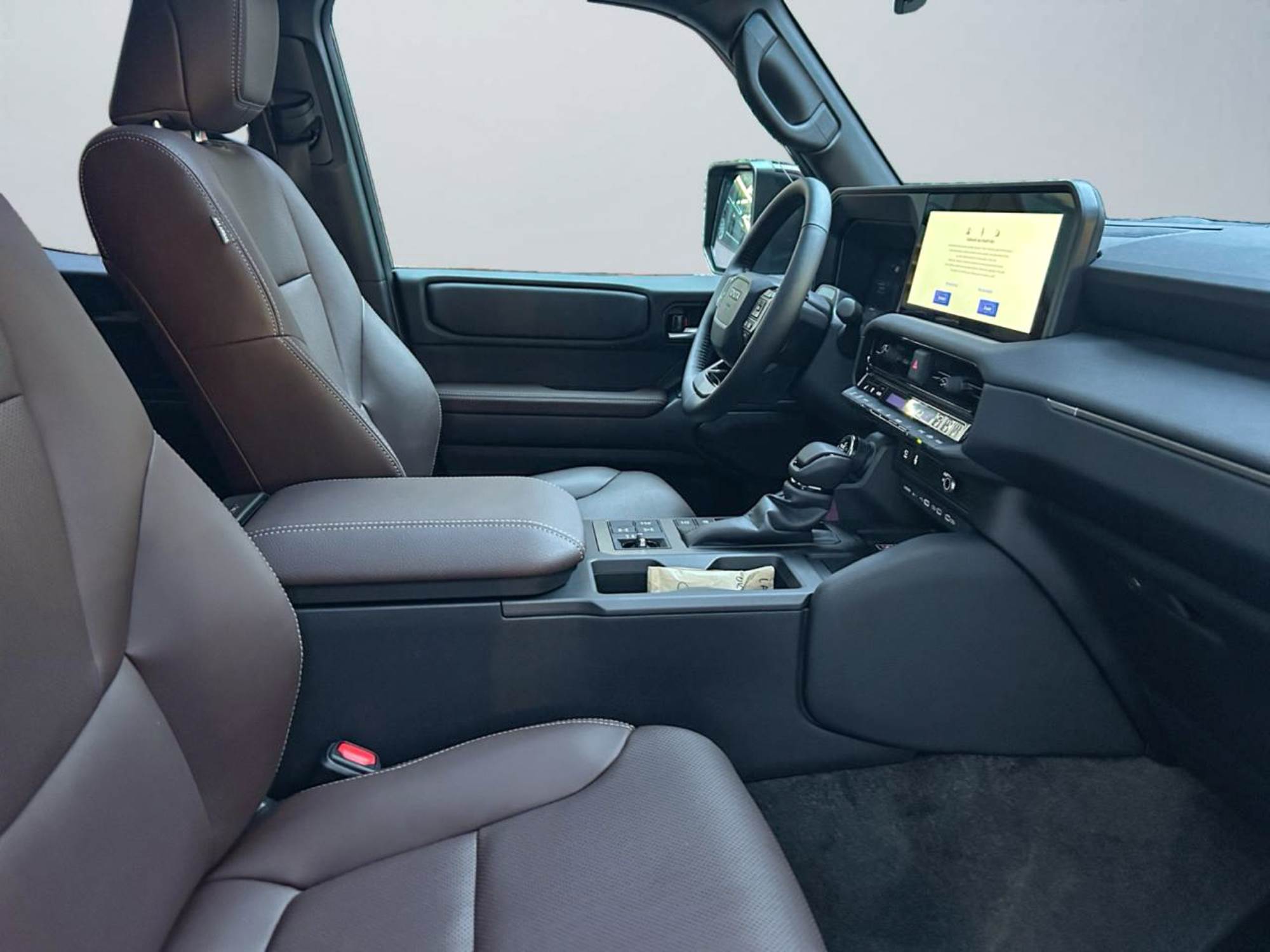 Toyota Land Cruiser 250 UX