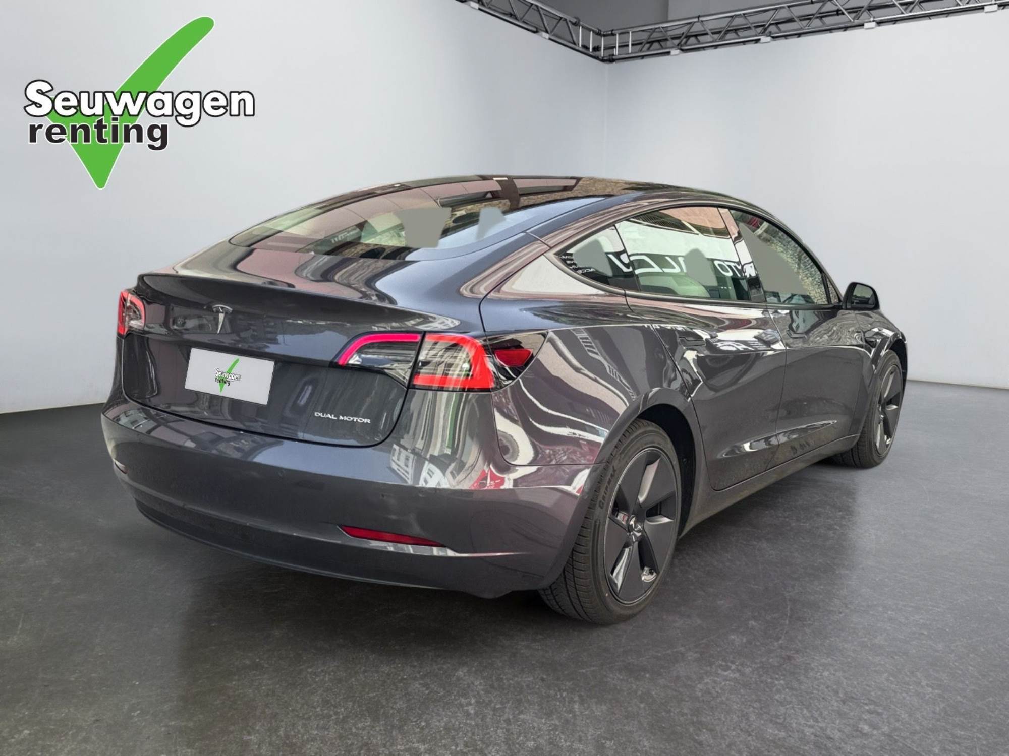 Tesla Model 3 Dual motor 497 CV