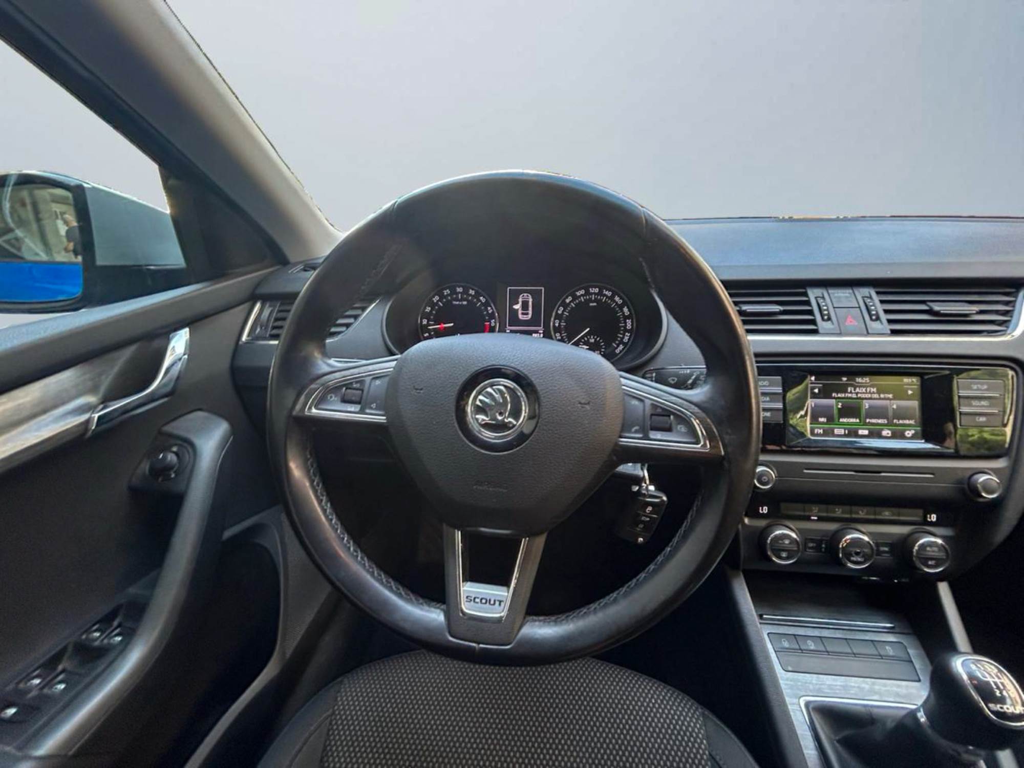 Skoda Octavia Combi Scout 2.0 TDI 