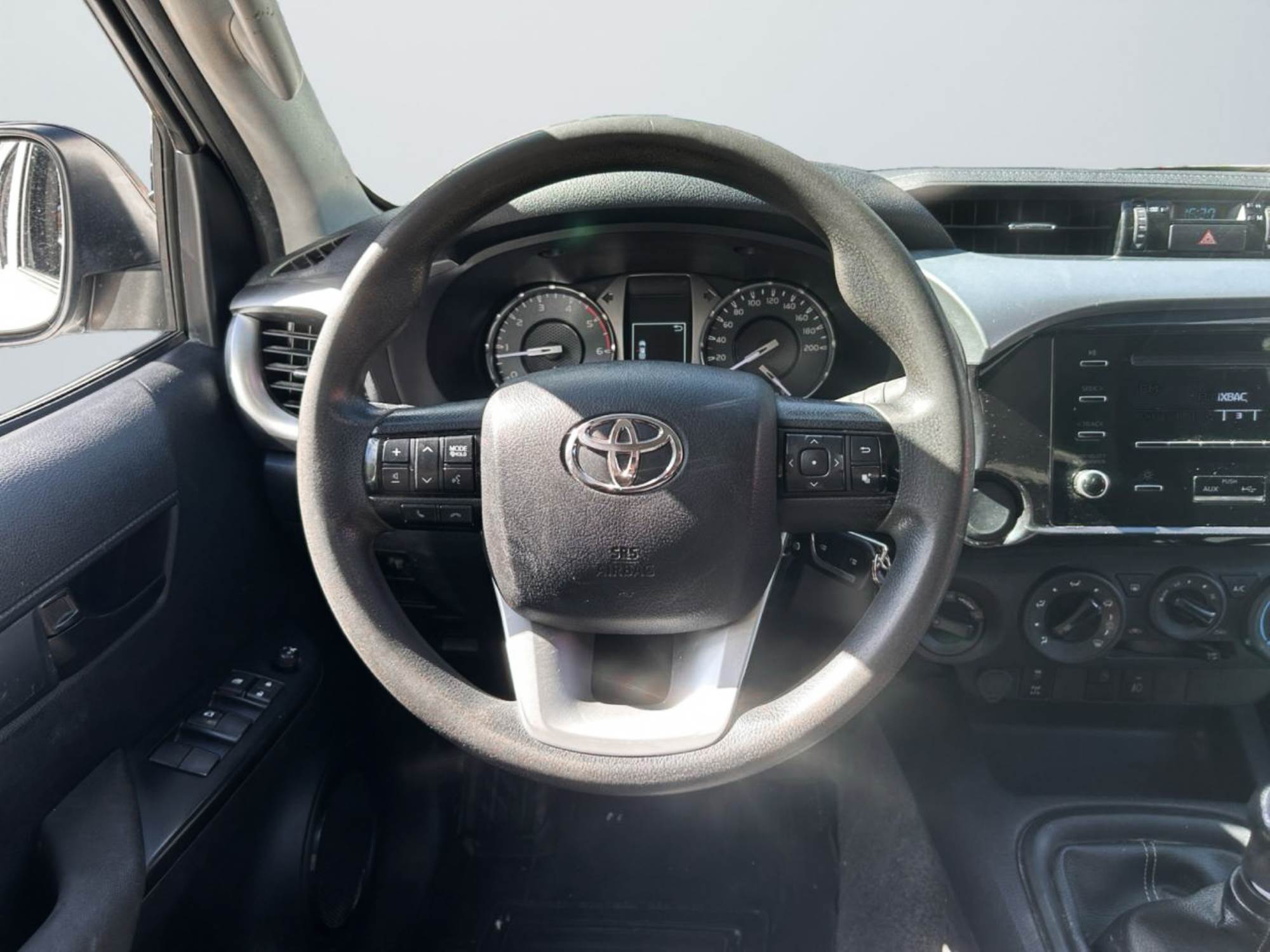 Toyota Hilux 150 CV 4x4