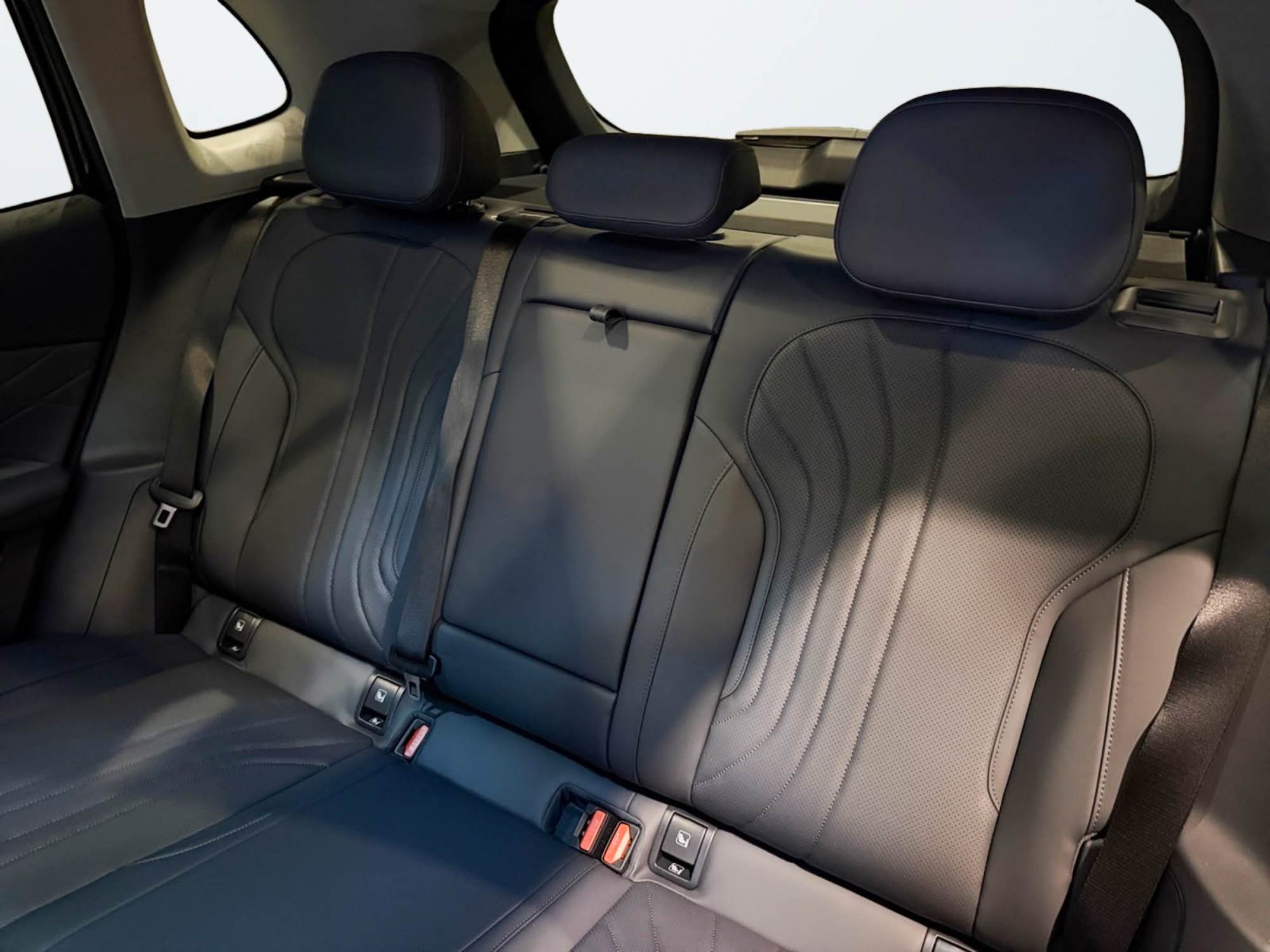 Geely Strarray EM-i MAX +