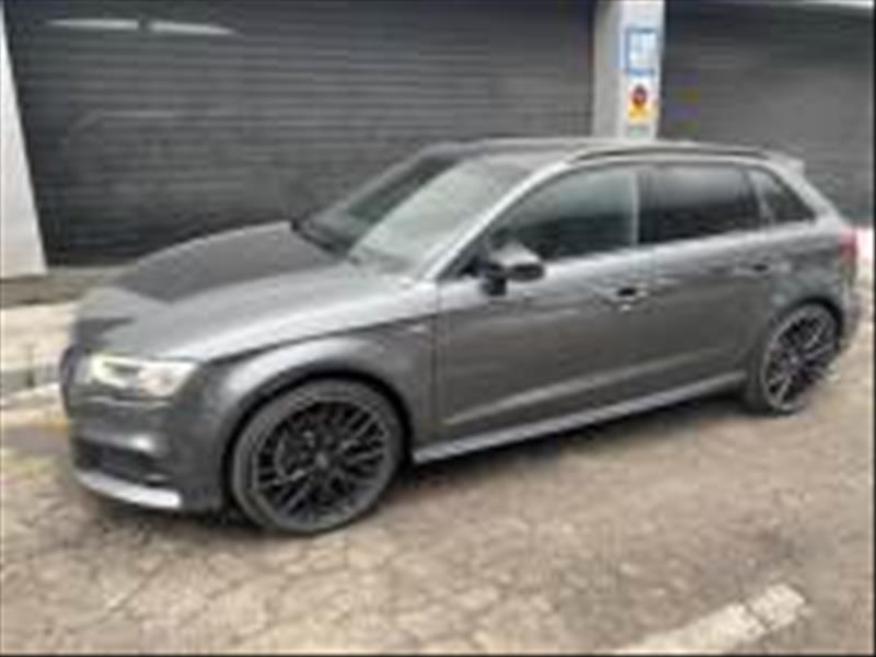 Audi A3 SPORTBACK BLACK LINE EDITION 40TFSI QUATTRO 190CV KM0!!!!!!