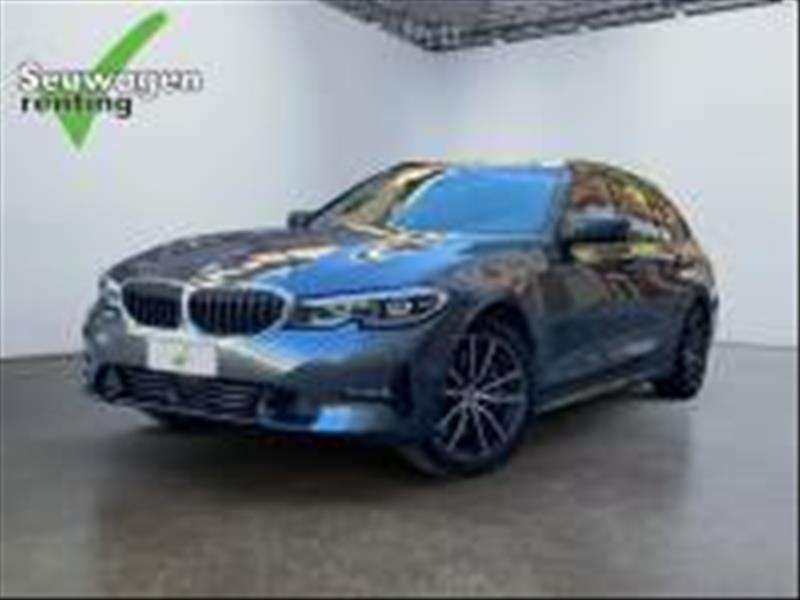 BMW 330 i XDRIVE Touring